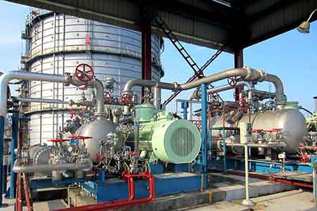 肯富來液環(huán)泵機(jī)組在洛陽石化使用現(xiàn)場(chǎng)