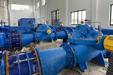 KPS系列單級雙吸離心泵在上饒自來水空港新城10萬噸水廠使用現(xiàn)場